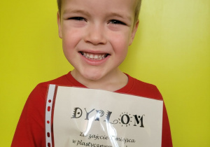 Na zdjęciu widać Wojtusia - chłopca, który wygrał konkurs.